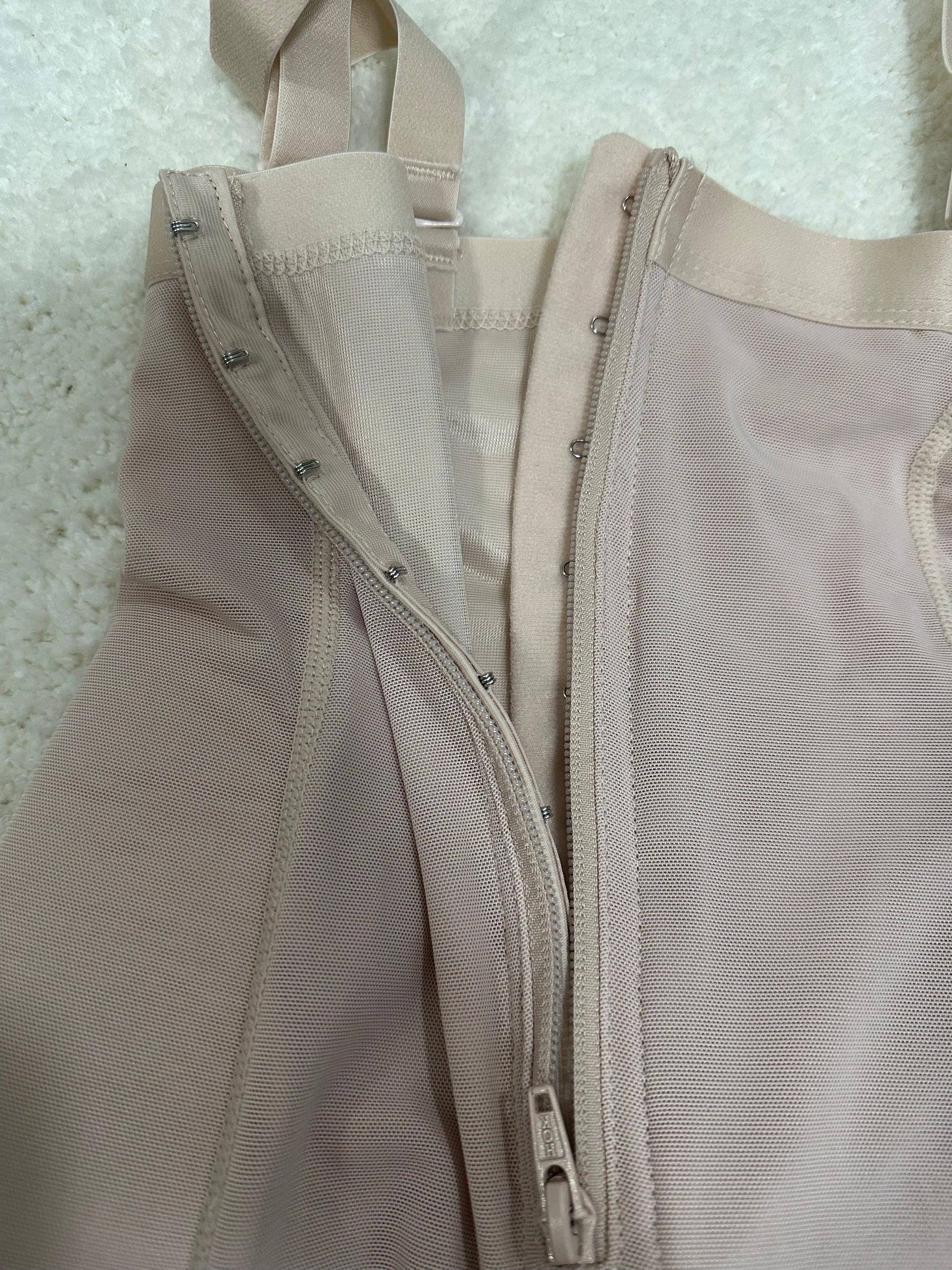 Bulk Widen Padded Body Shaper High Compression With Powernet